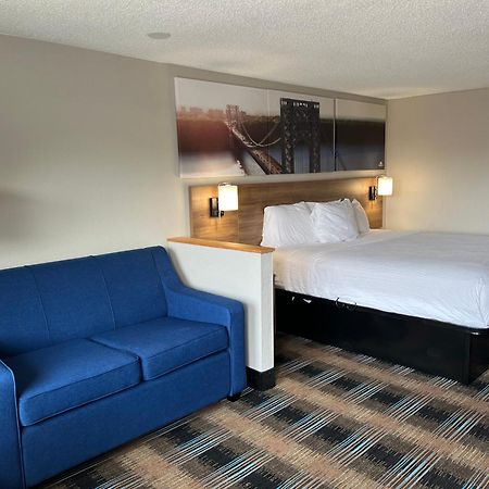 Days-Inn By Wyndham Liverpool-Syracuse Dış mekan fotoğraf