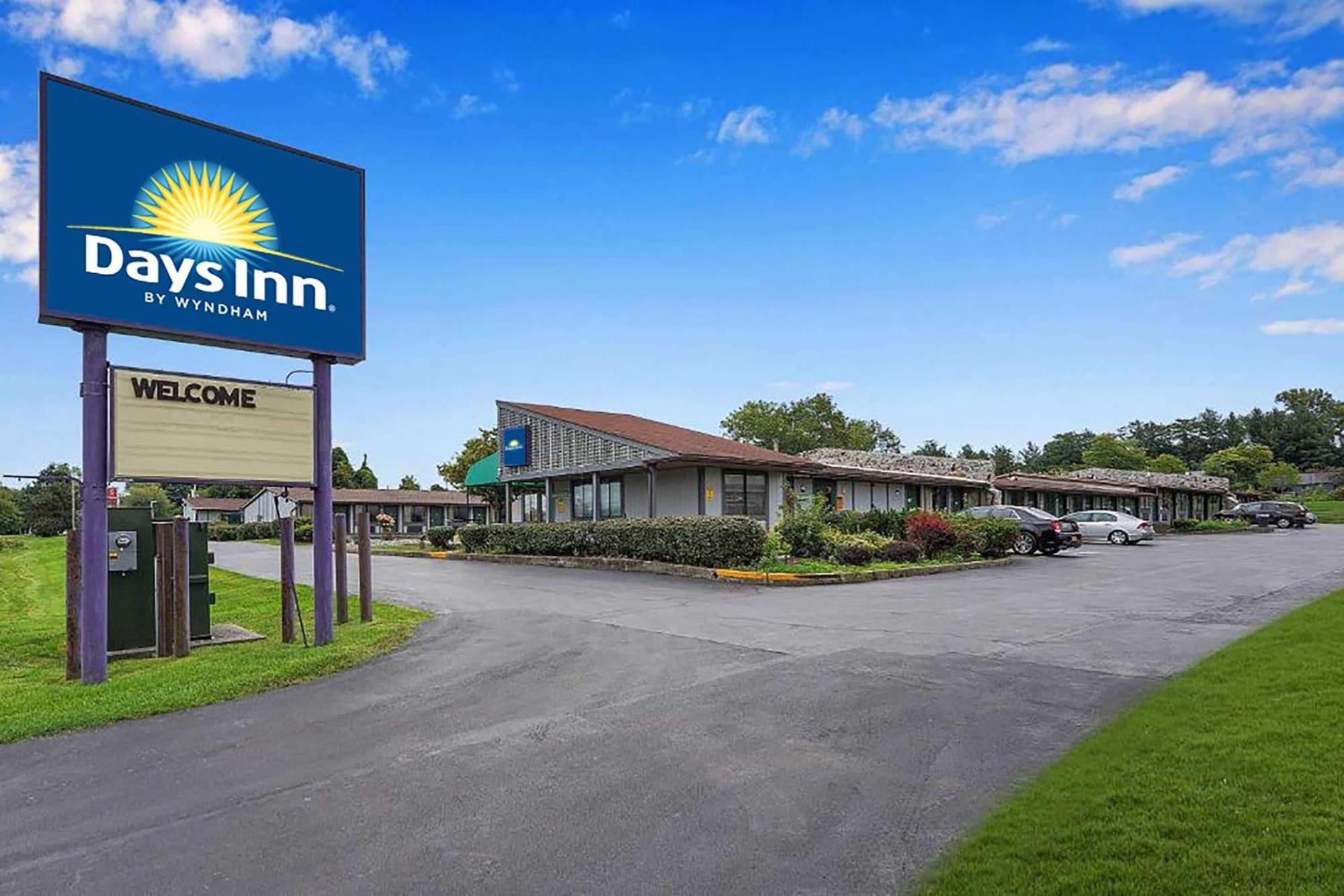 Days-Inn By Wyndham Liverpool-Syracuse Dış mekan fotoğraf